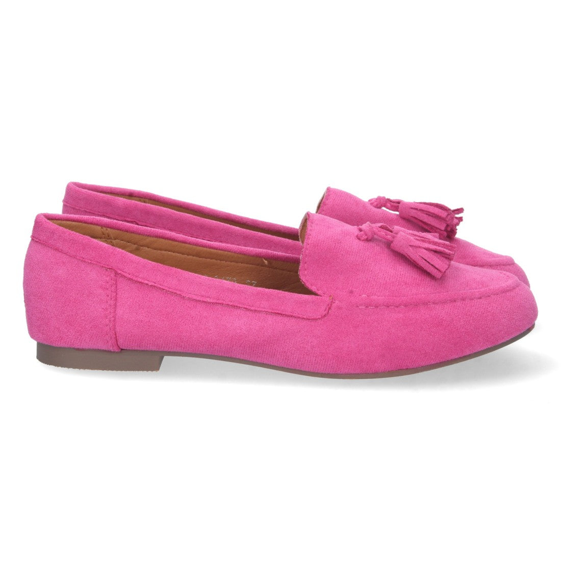 Mocasín plano de mujer con flecos en el empeine