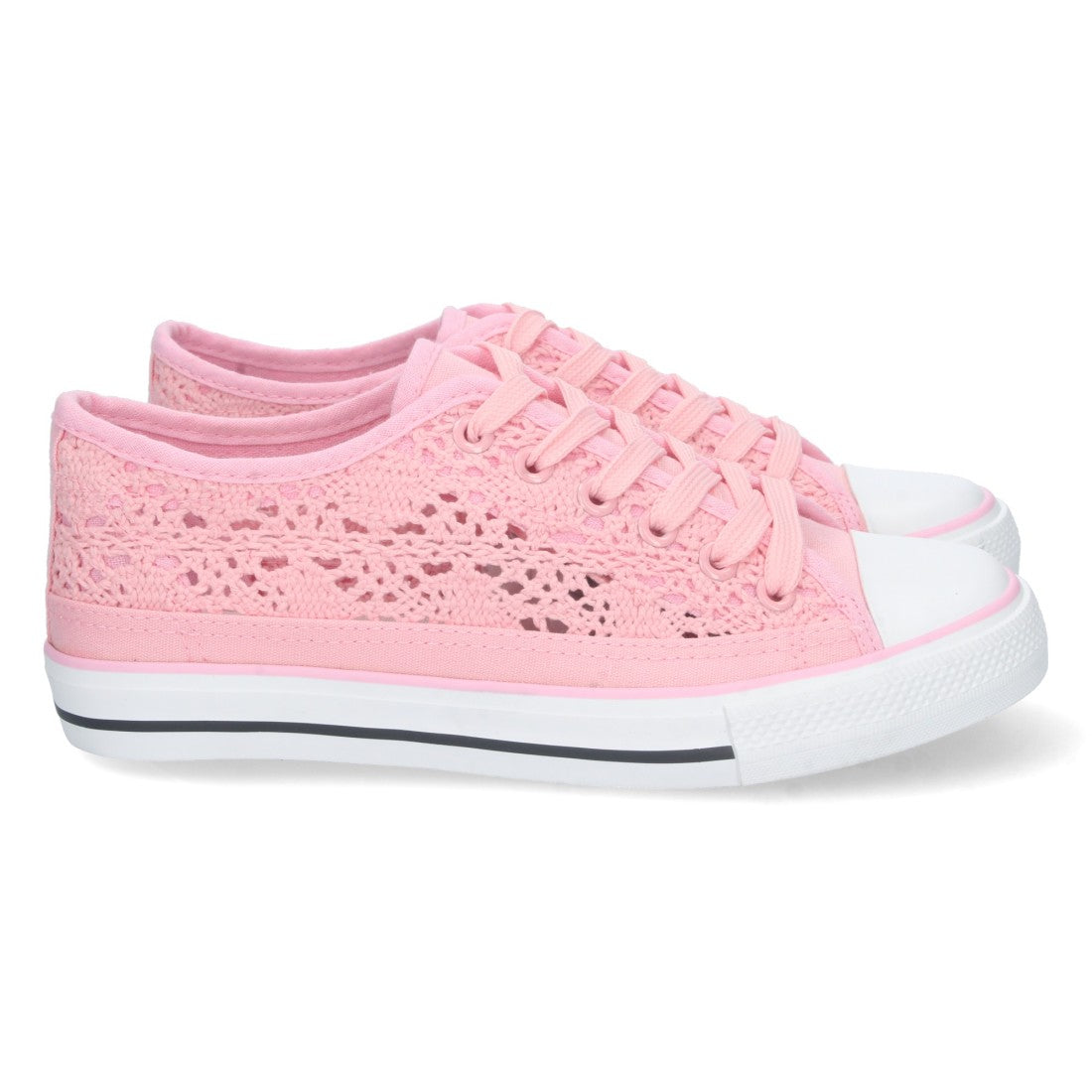 Zapatilla plana de mujer con material bordado y calado