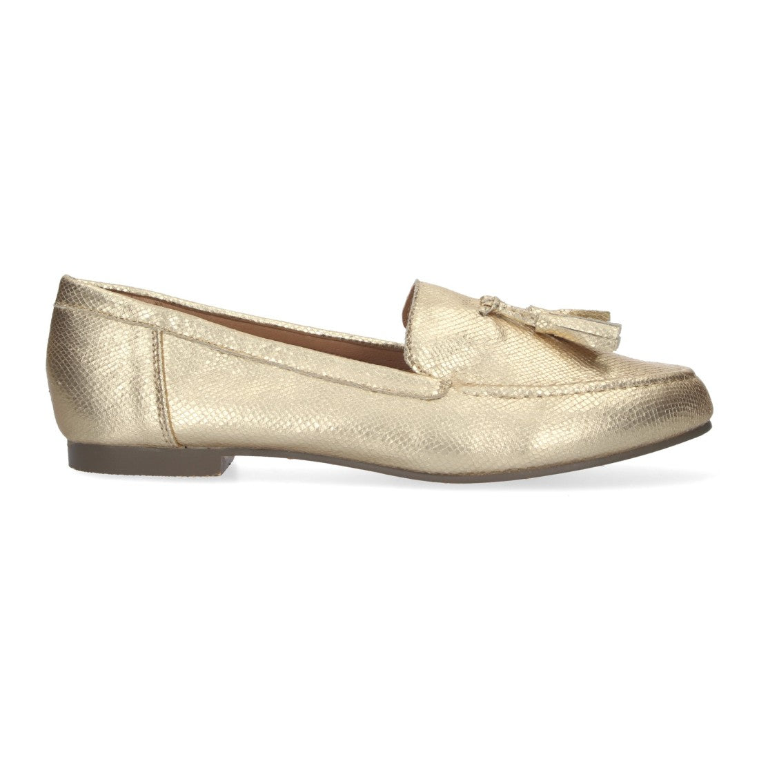 Mocasín plano de mujer con flecos en el empeine