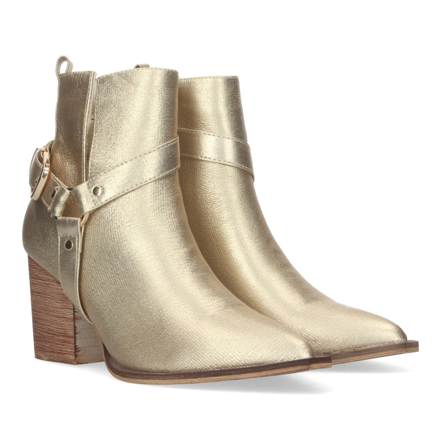 Botines de mujer con tacón campero