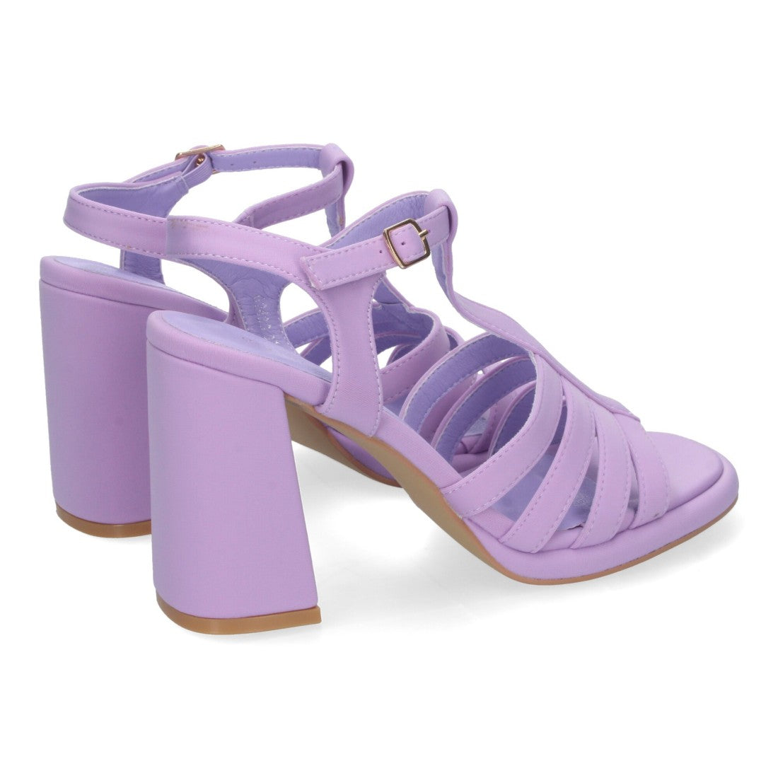 Sandalias elegantes de tacón alto