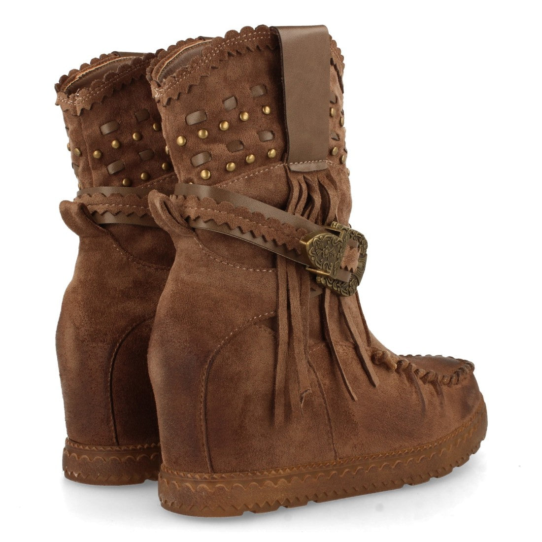 Bota de estilo indio con correas con hebilla