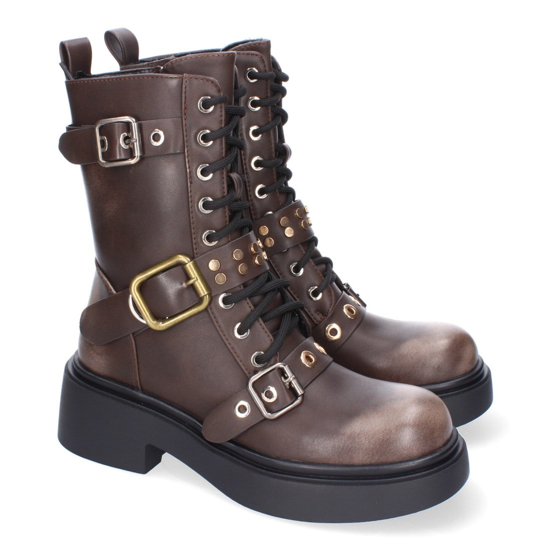 Bota de tacón de mujer con adornos de hebillas