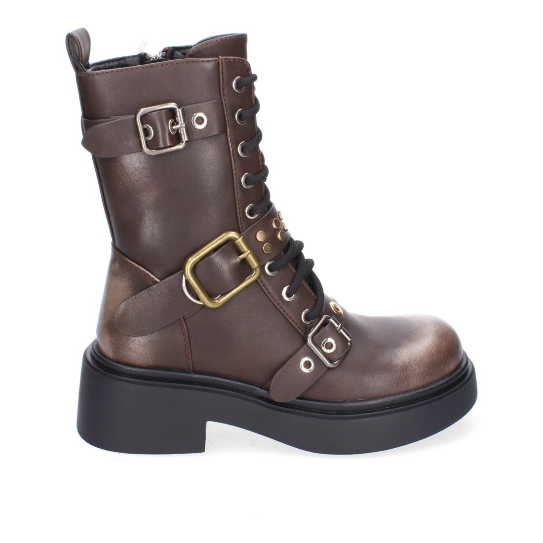 Bota de tacón de mujer con adornos de hebillas