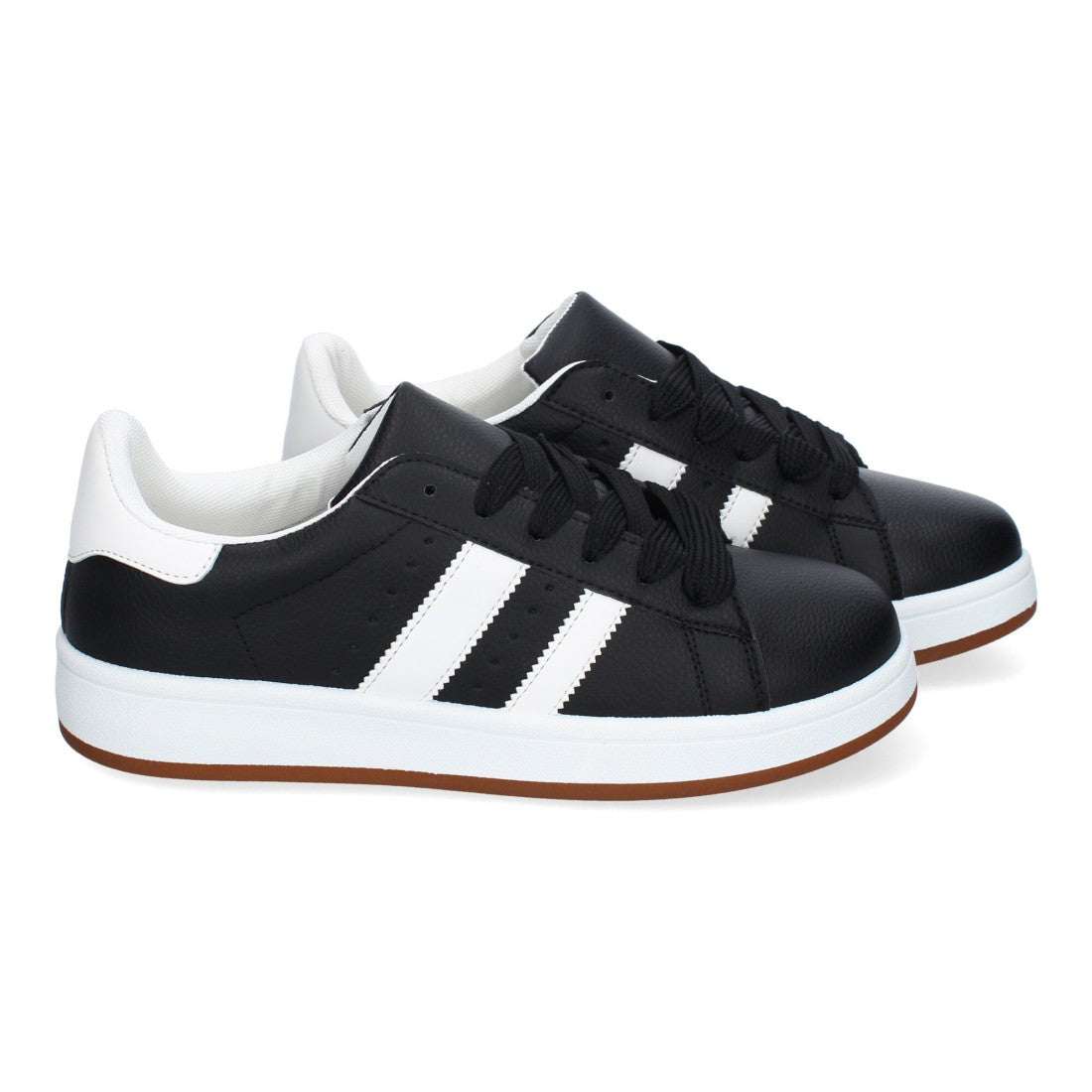 Zapatillas casual de hombre con punta redonda y cierre de cordoneras