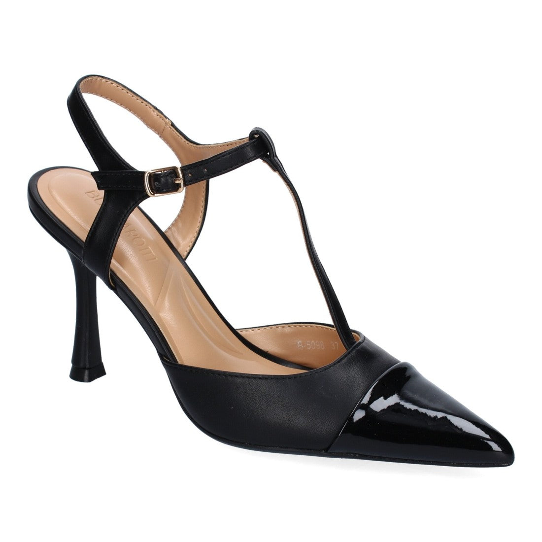Zapato de tacón estilo salón de mujer