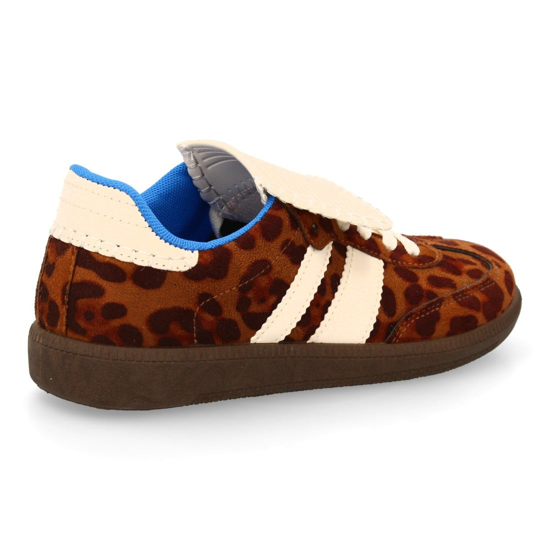Zapatilla plana de mujer con retro y toques modernos