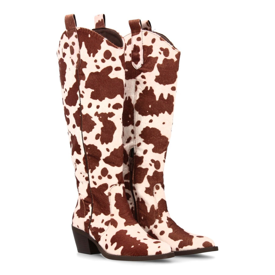 Botas altas estilo cowboy con estampado animal