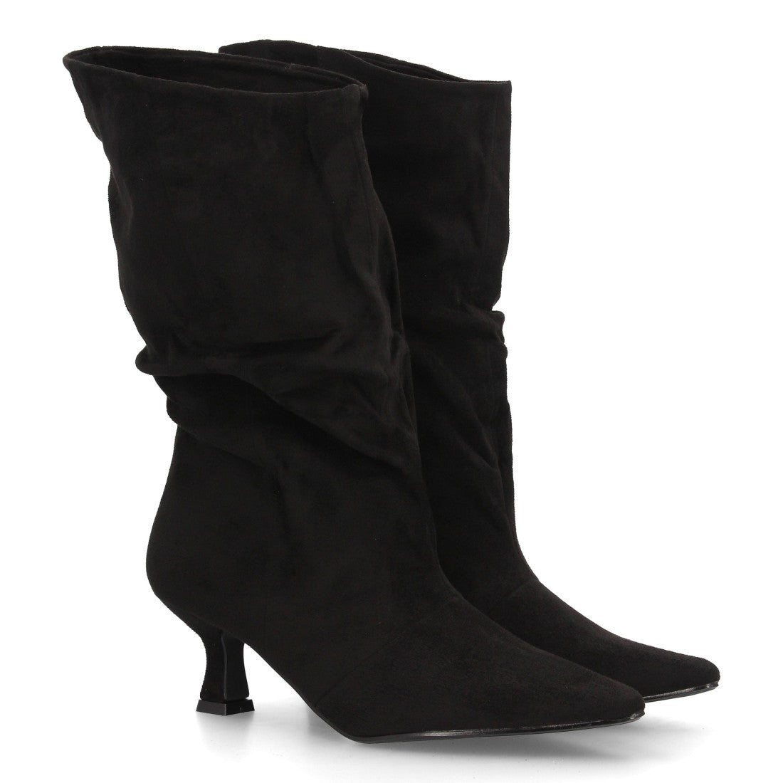 Bota de caña arrugada de mujer con tacón fino y elegante