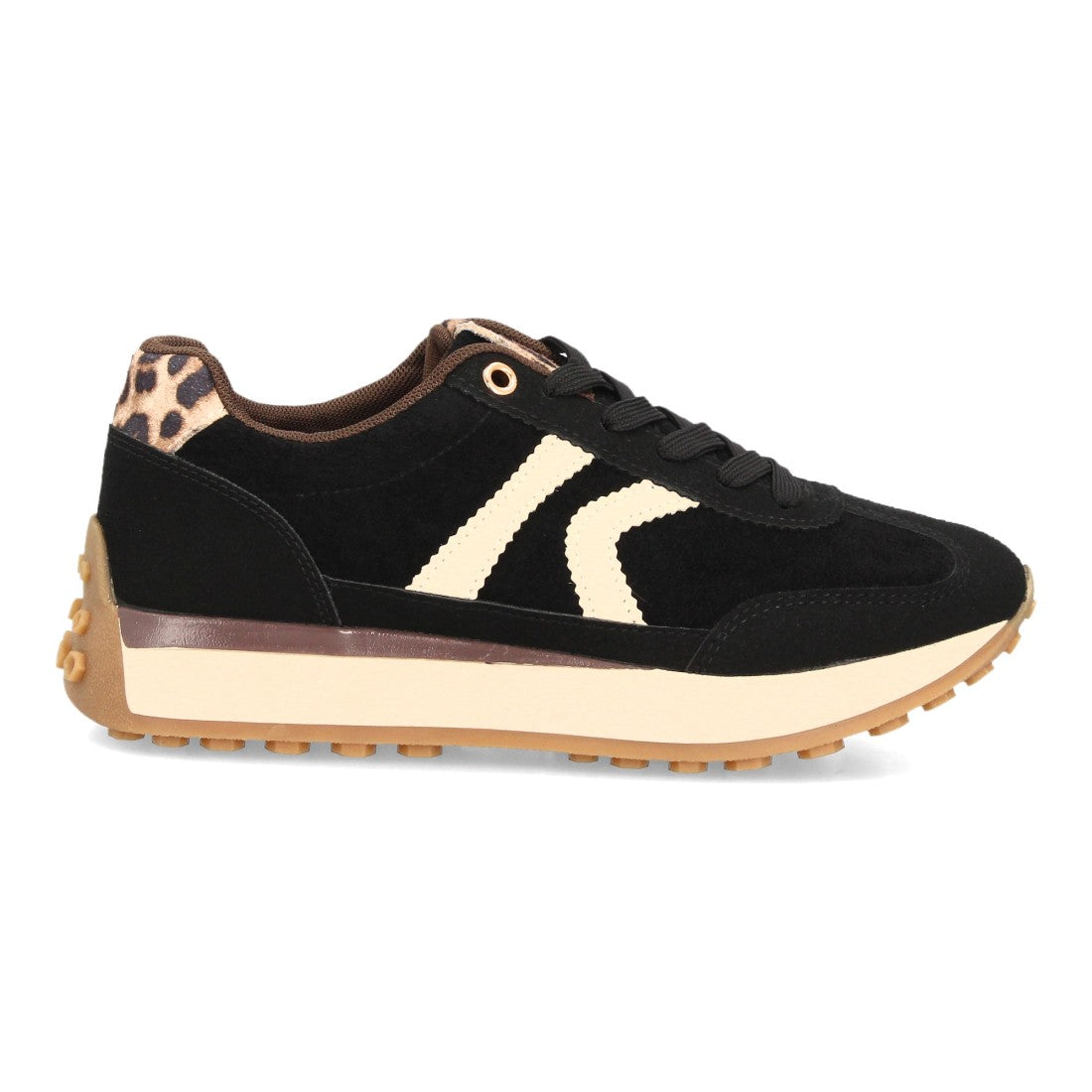Zapatillas de estilo casual y deportivo de mujer