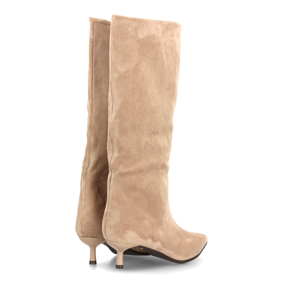 Botas altas de mujer con incorporan una caña alta de líneas limpias