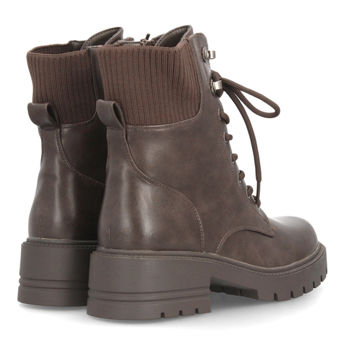 Botines de estilo militar de mujer con caña baja y cierre de cordones