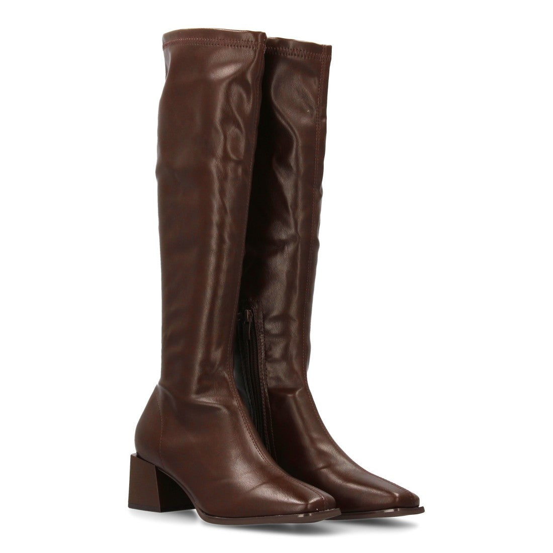 Botas de caña alta de mujer con estilizado y elegante