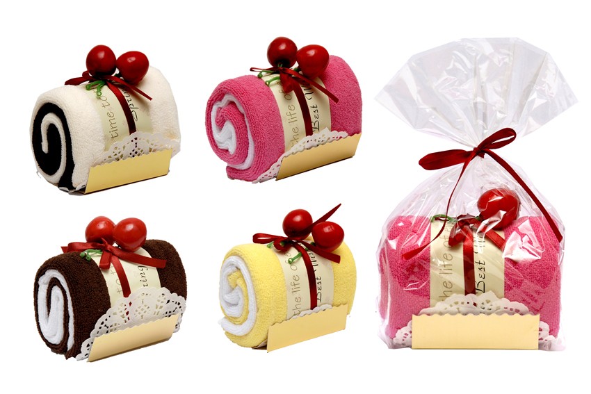 Dulce tronco de pastel toalla en bolsita de regalo